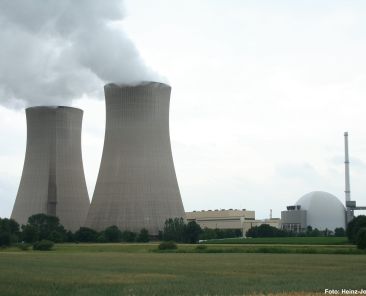 Nuclear_Power_Plant_-_Grohnde_-_Germany_-_1-2