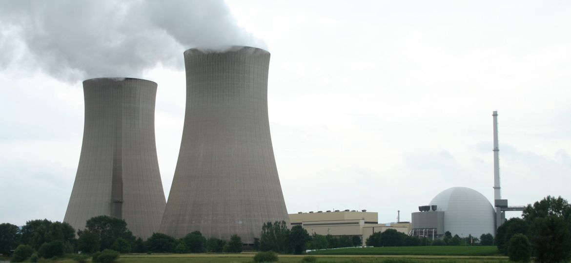 Nuclear_Power_Plant_-_Grohnde_-_Germany_-_1-2
