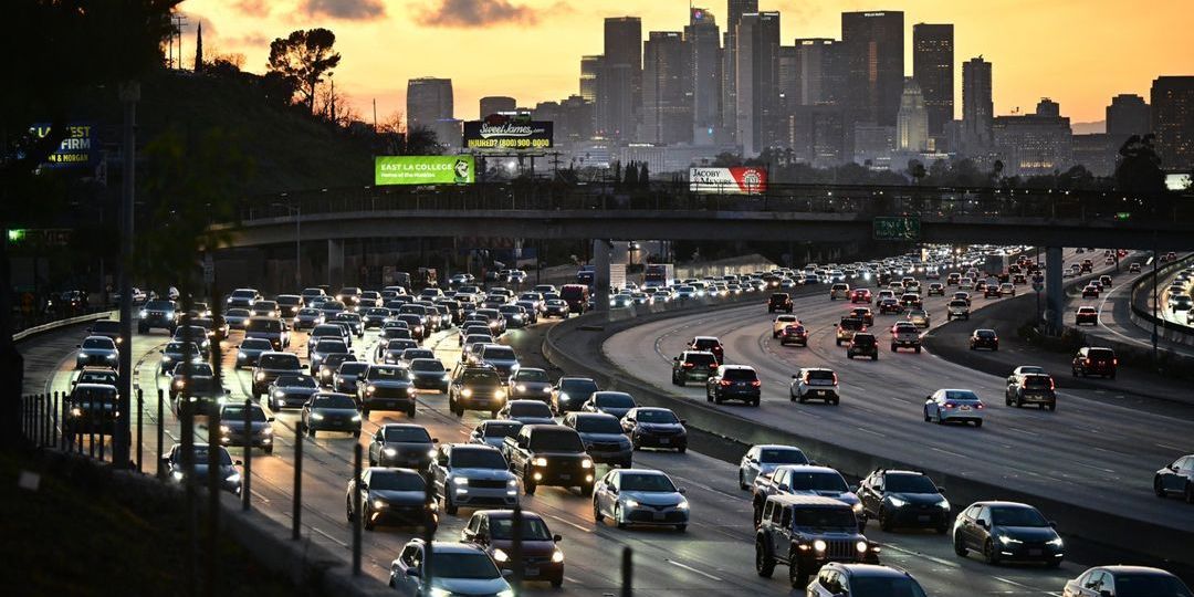 Raport nie wykazał, by pojazdy elektryczne zanieczyszczały środowisko bardziej niż samochody spalinowe - Featured image